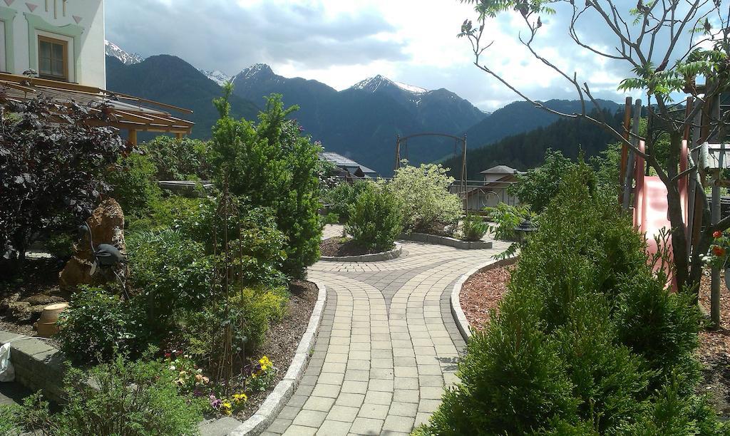 Hotel Garni Romantika Serfaus Esterno foto